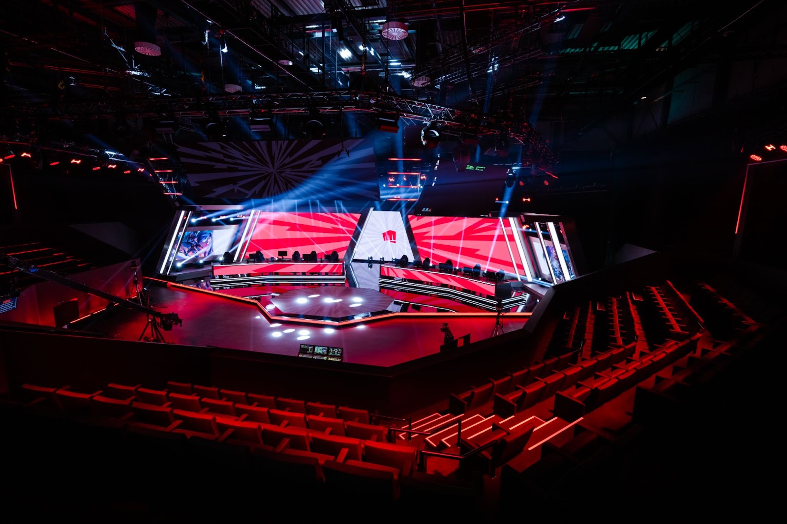 CYBER ARENA 2024